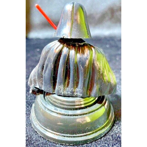 STAR WARS COLLECTIBLES Lot of 3 - Picture 9 of 14